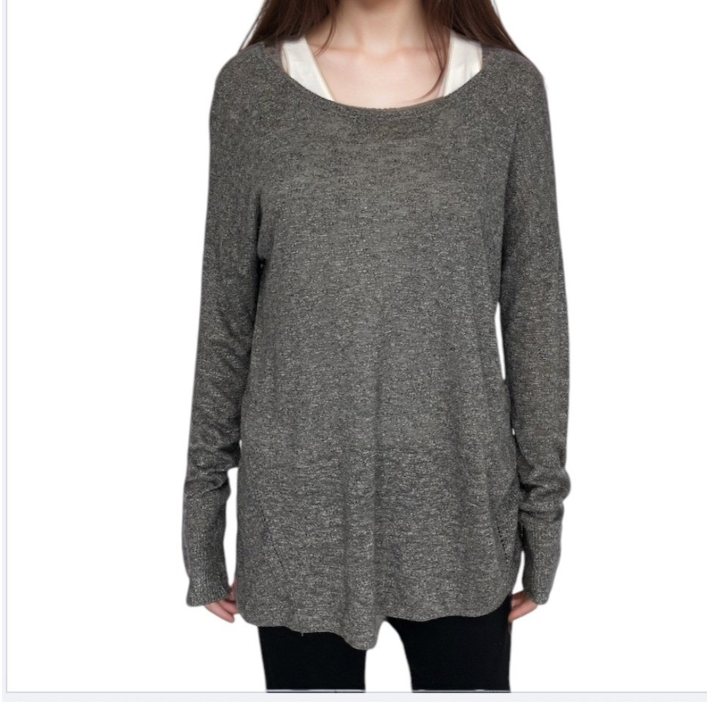 2/$30 Vince Pullover Knit Sweater Sz M Grey Long Sleeve Lightweight Boat Neck
